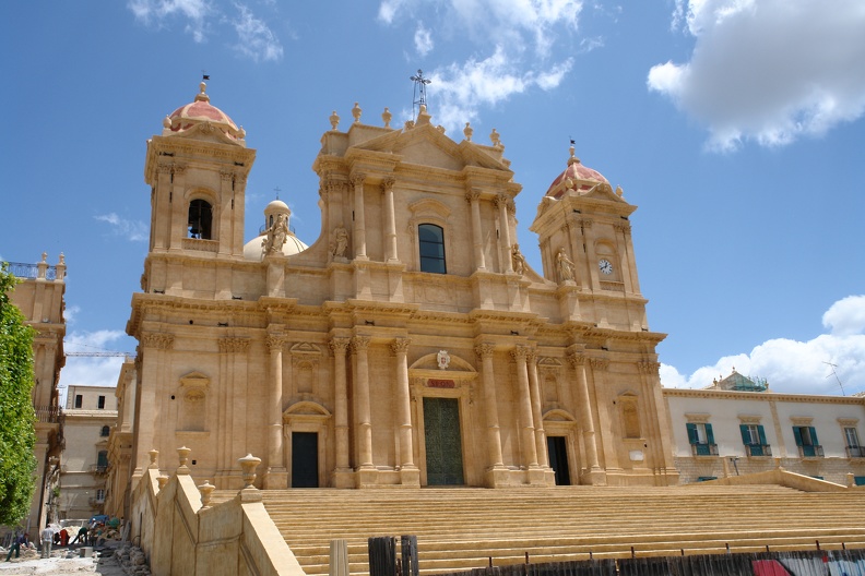 Noto.JPG